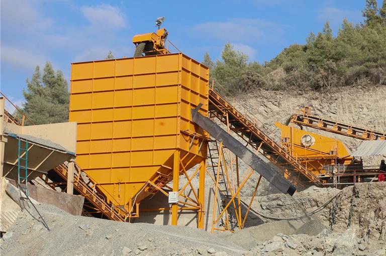 Mechanical Plant Facilities, Feeders, and Conveyor Belt Systems
