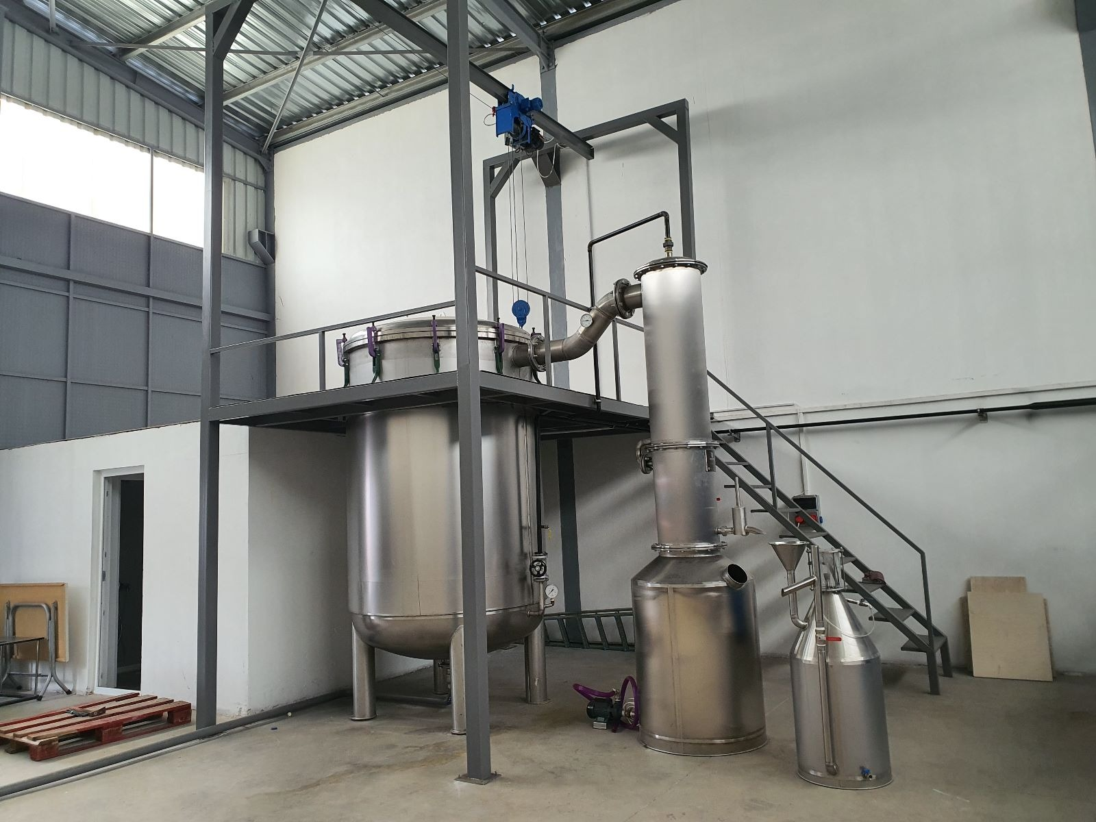 Steam-Based Distillation Unit