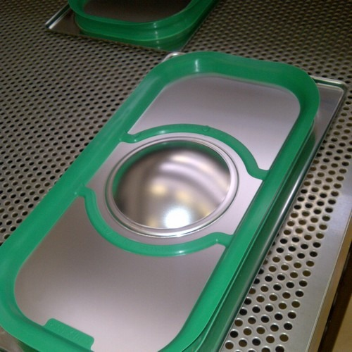 Silicone-Coated Metal Food Lids