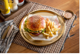 Presentation Trays & Burger Equipment – Albasis