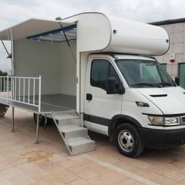 Stage Caravan