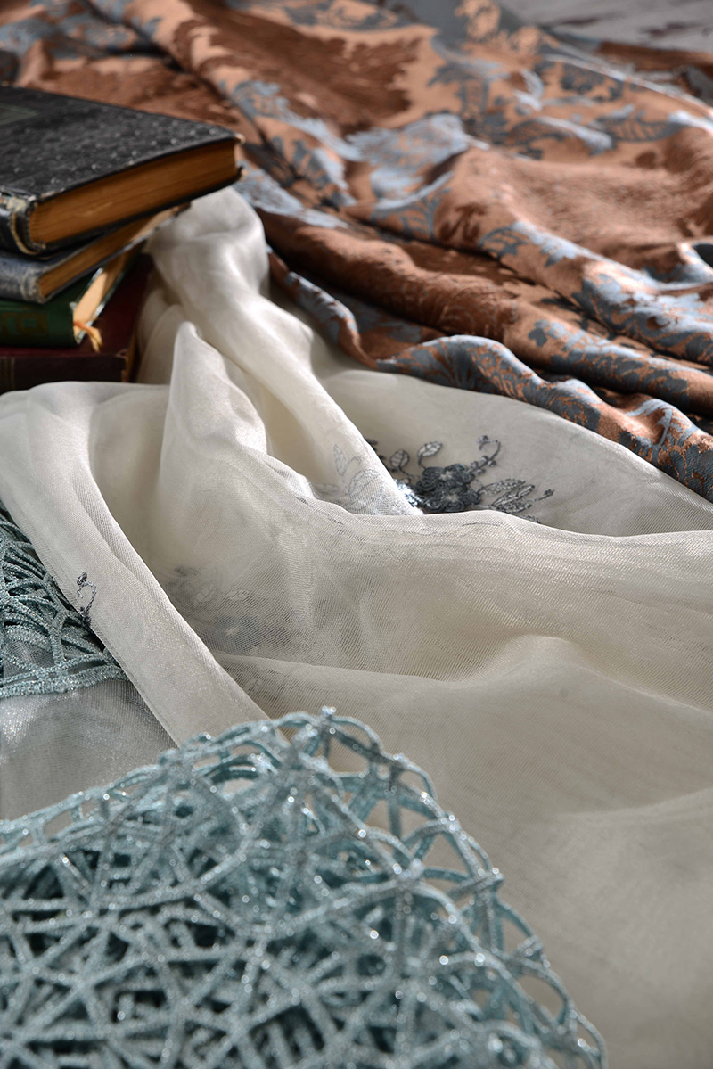 Tulle & Fabric Curtains