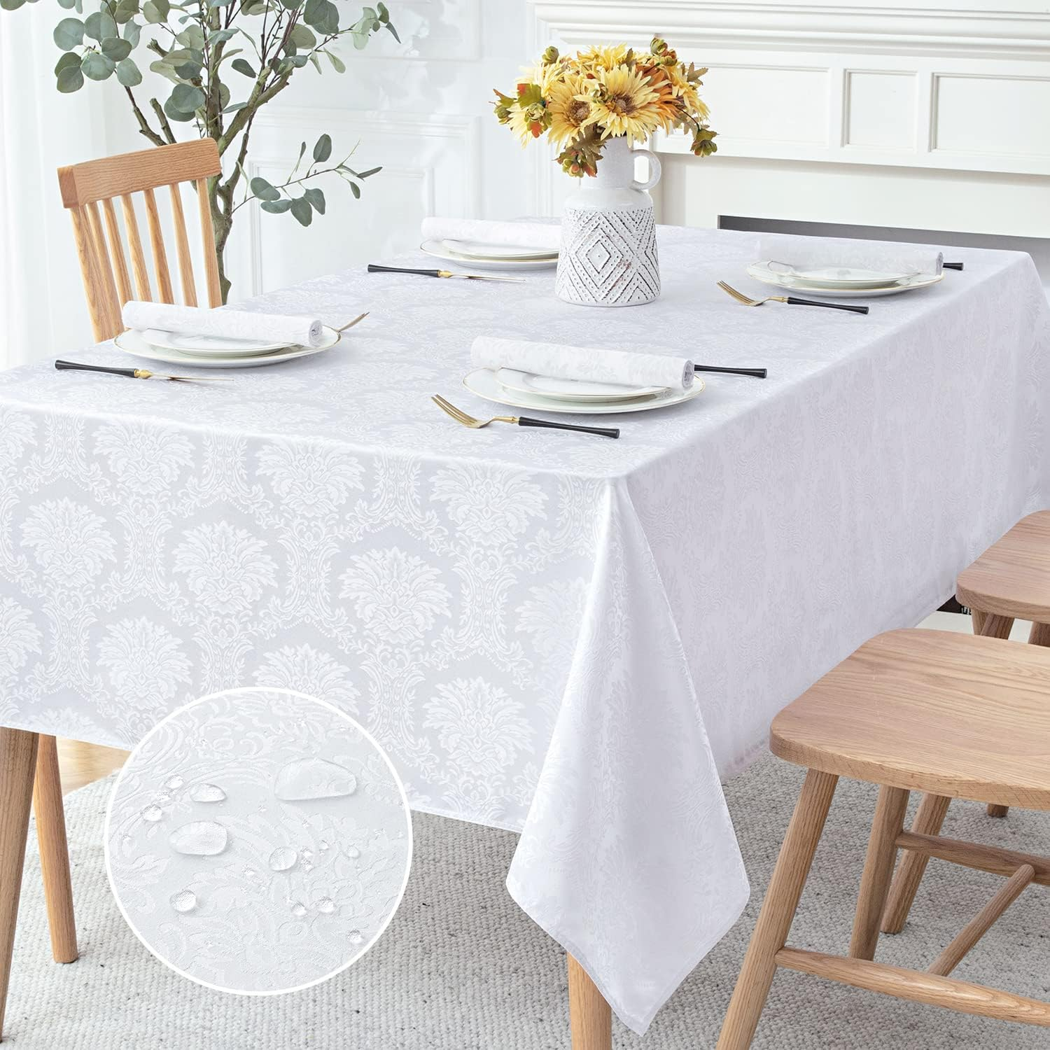 Jacquard Tablecloth