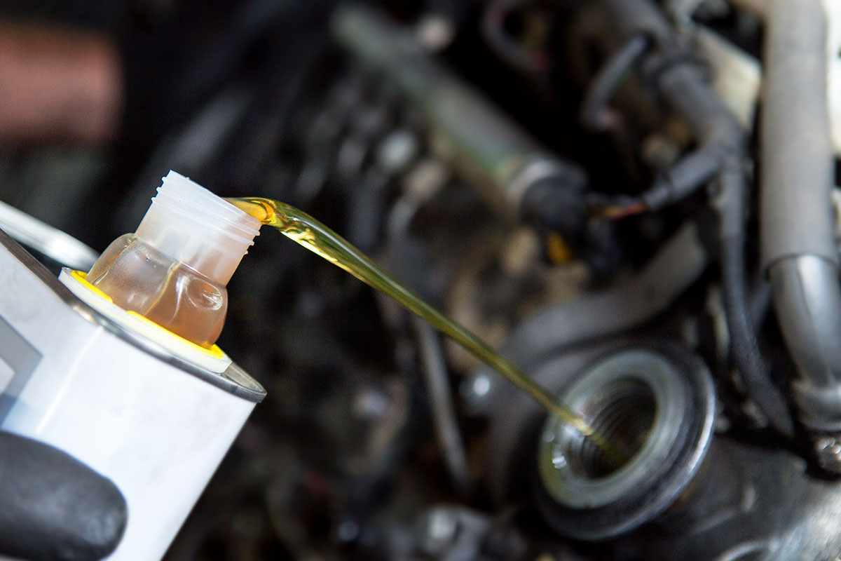 Lubricant Oil Packaging