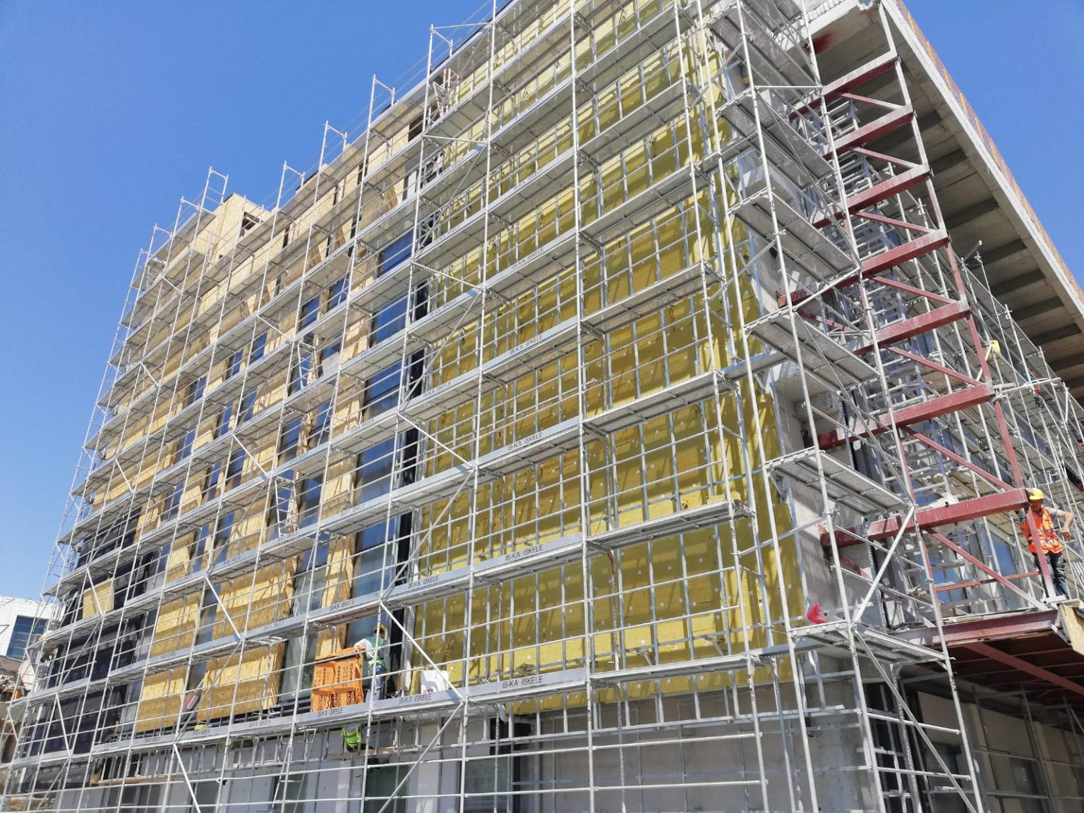 Exterior Facade Scaffolding Systems